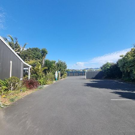 Southpacific Motel Whangamata Exterior foto
