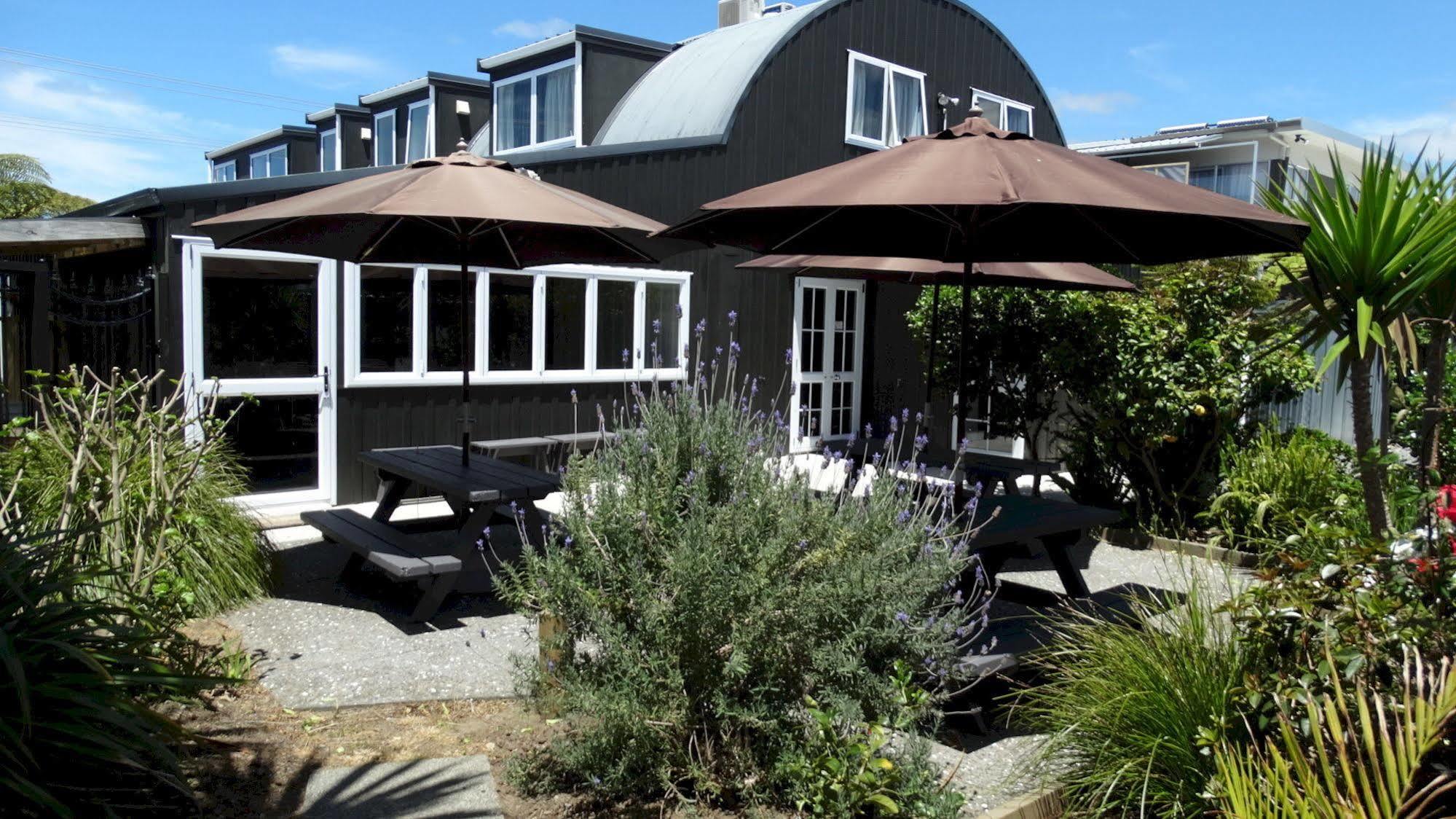 Southpacific Motel Whangamata Exterior foto